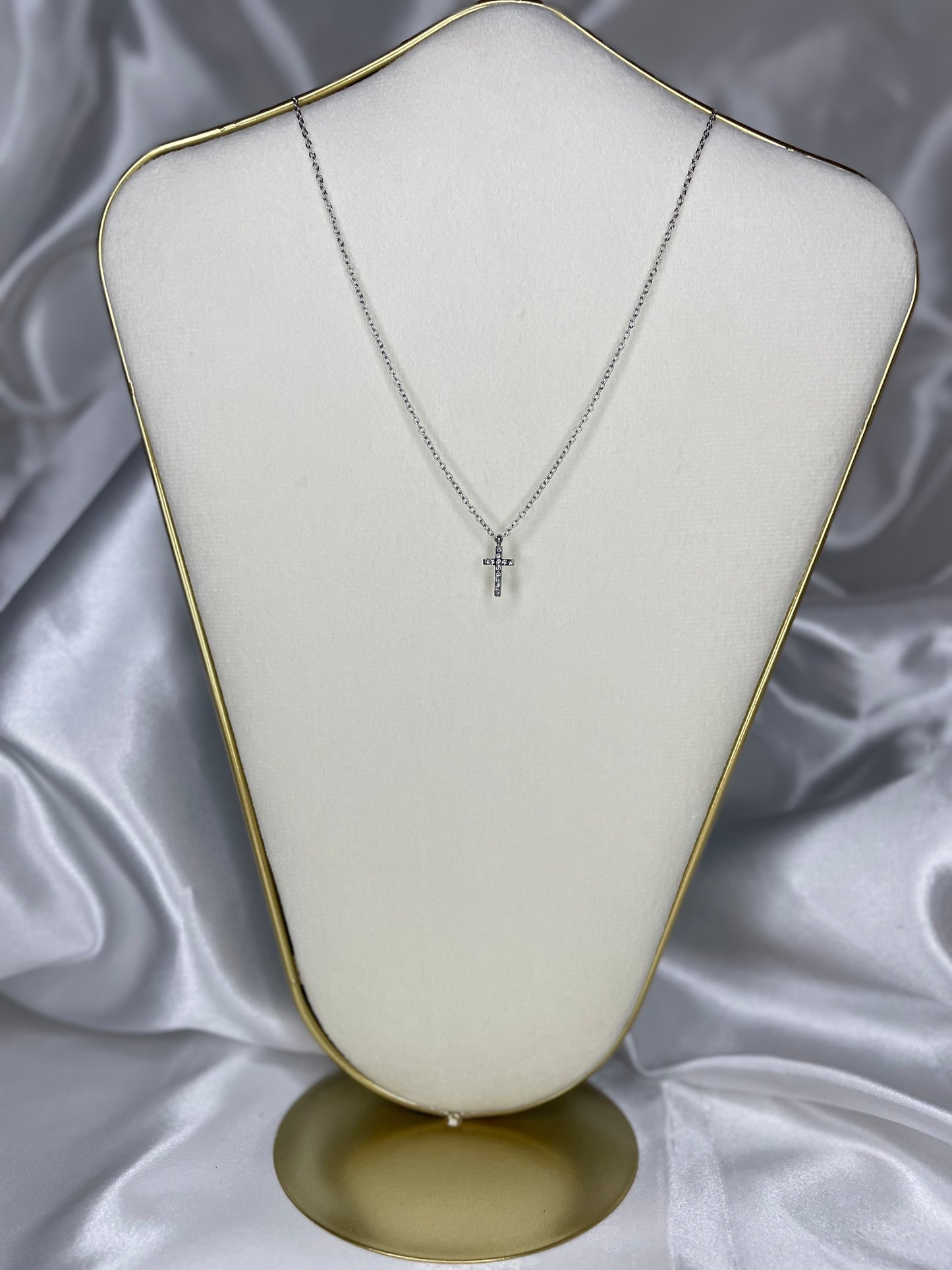 Collier Crucifix