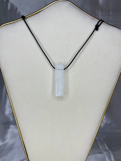 Colar de Selenite